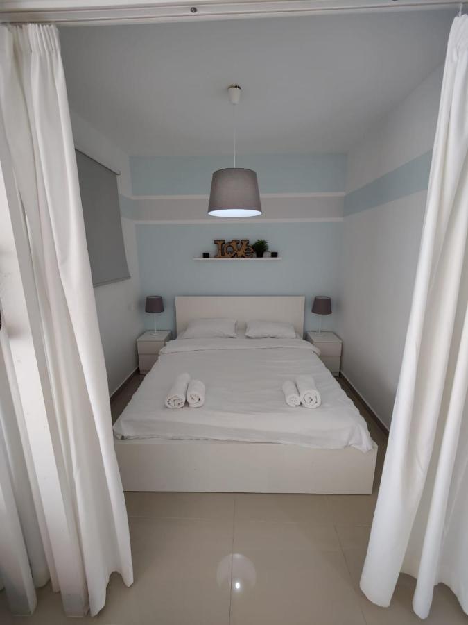 Tiberius Pool Apartments In Caesar Resort & Spa Trikomo Εξωτερικό φωτογραφία